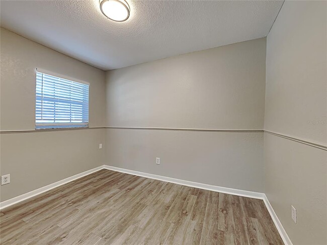 Building Photo - 1227 Hamilton Ave