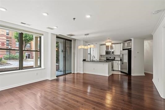 Primary Photo - 24 Ave at Port Imperial