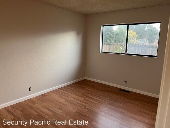Building Photo - 3 br, 2 bath House - 2722 Moyers Rd.