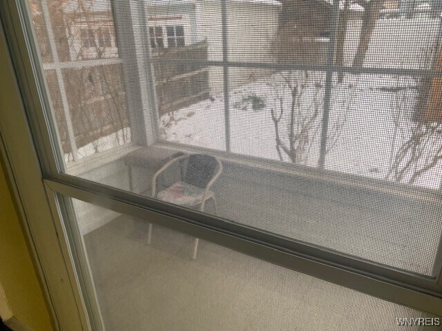 Building Photo - 27 Henley Rd