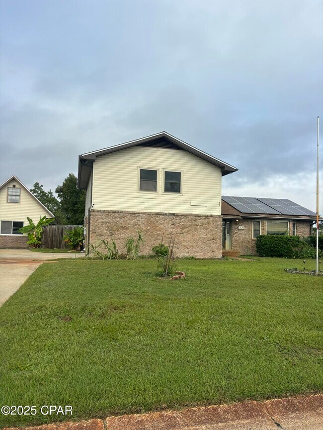 Building Photo - 1520 Belmont Blvd