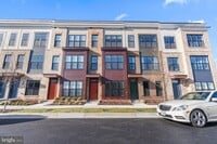 Building Photo - 3104 Camber Pl