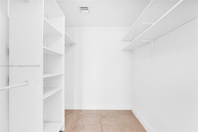 Building Photo - 1250 S Miami Ave