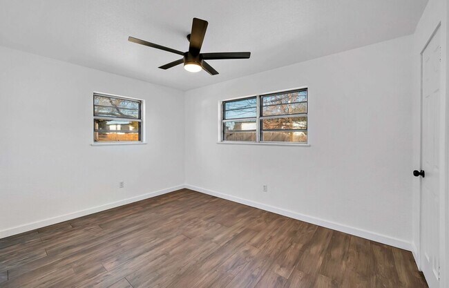 Building Photo - 5311 Tennyson Dr