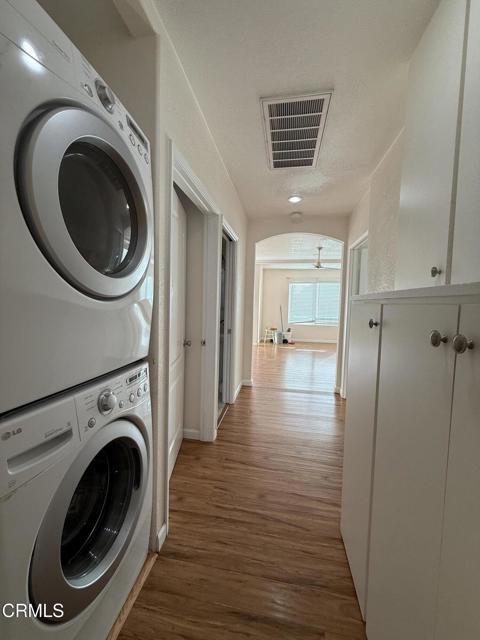 Building Photo - 2007 Poli St