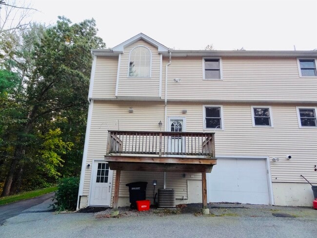Building Photo - 74 Kilrea Rd