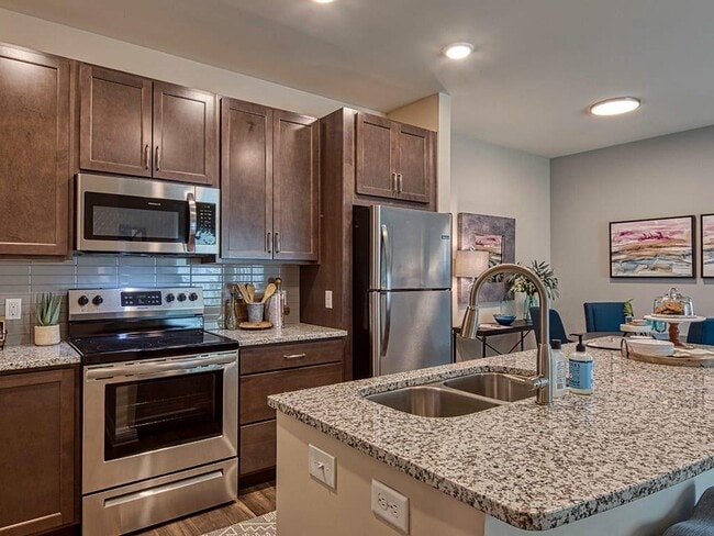 Building Photo - Sapphire at Centerpointe