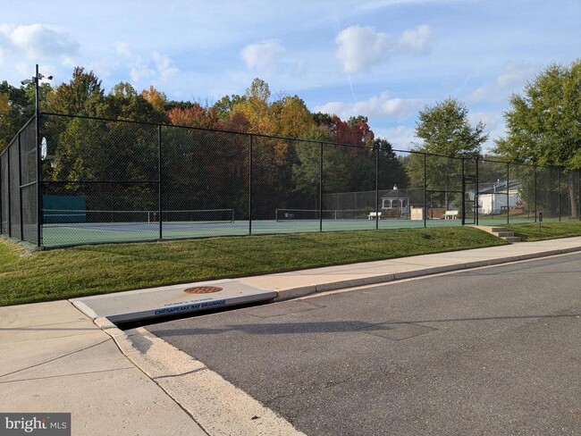 Building Photo - 13210 Rabbit Chase Rd