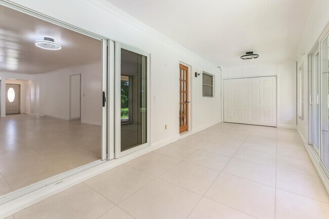 Building Photo - 1217 Surf Rd