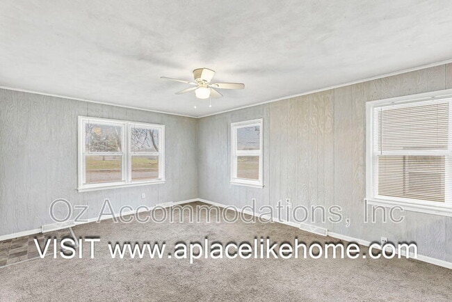 Building Photo - 414 Colbern St