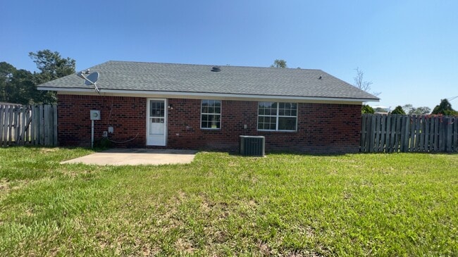 Building Photo - 754 Melissa Dr