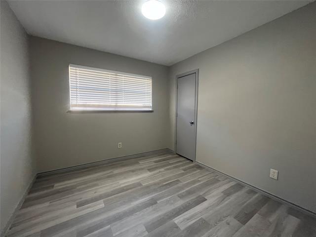 Building Photo - 826 Skyline Dr