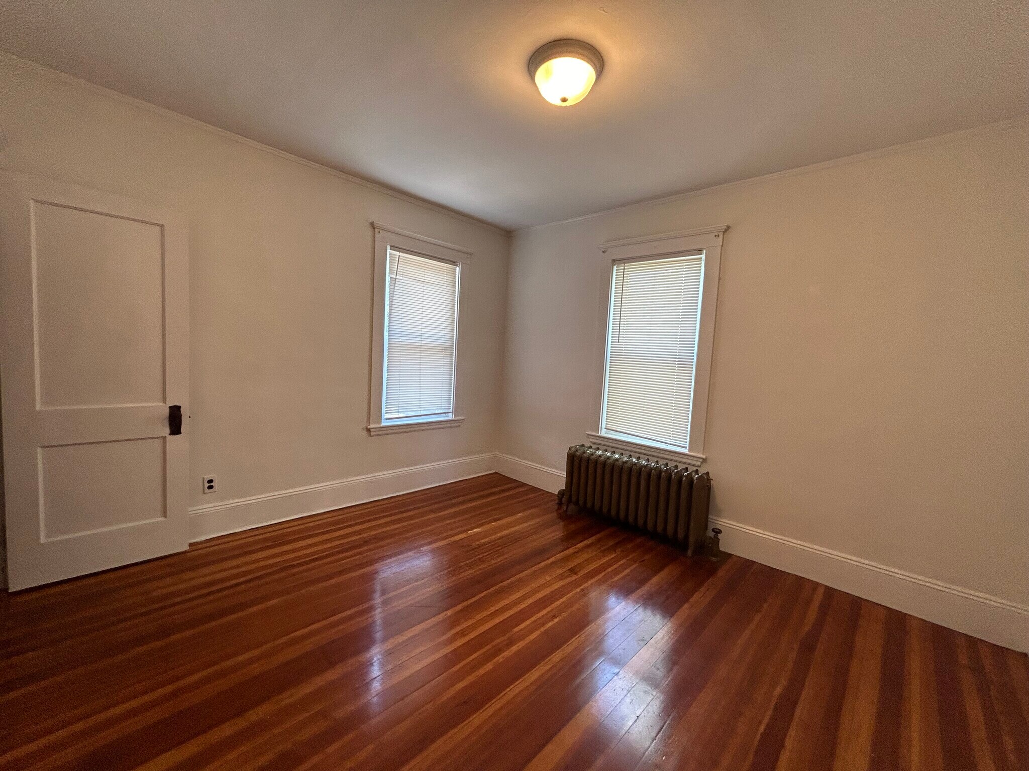 Building Photo - 39 Turner St