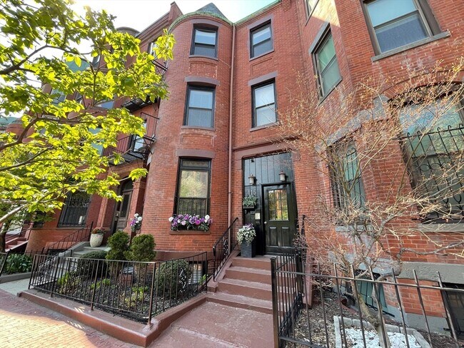 Building Photo - 115 St Botolph St