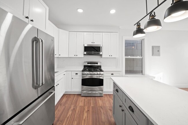 Building Photo - 36-38-38 Fulton St