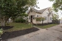 Building Photo - 29 Oval Rd