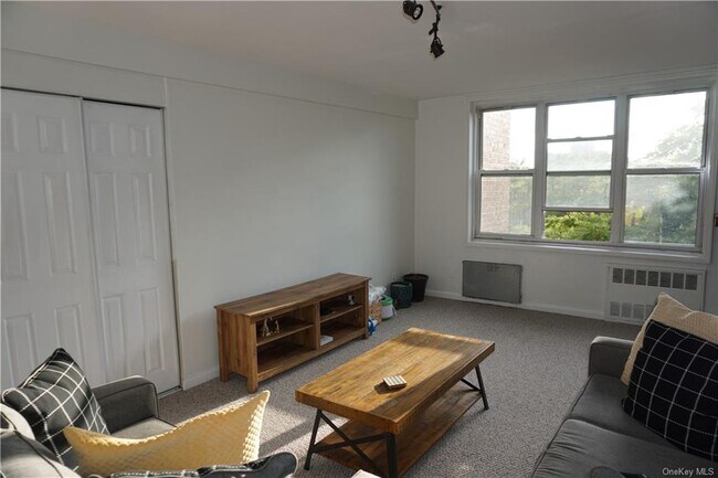 Building Photo - 3311 Giles Pl