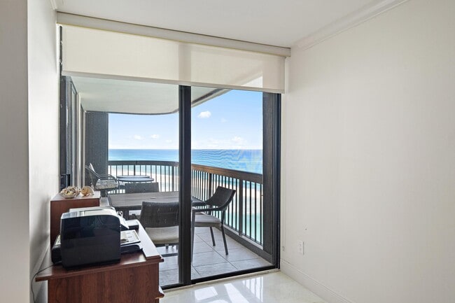 Building Photo - 5380 N Ocean Dr