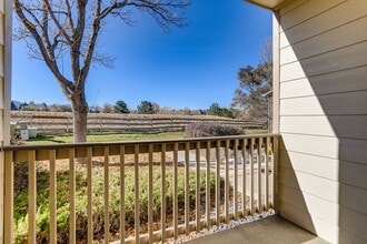 Building Photo - SW Littleton 3BR / 2BA Ground-Level Condo with Park Views!
