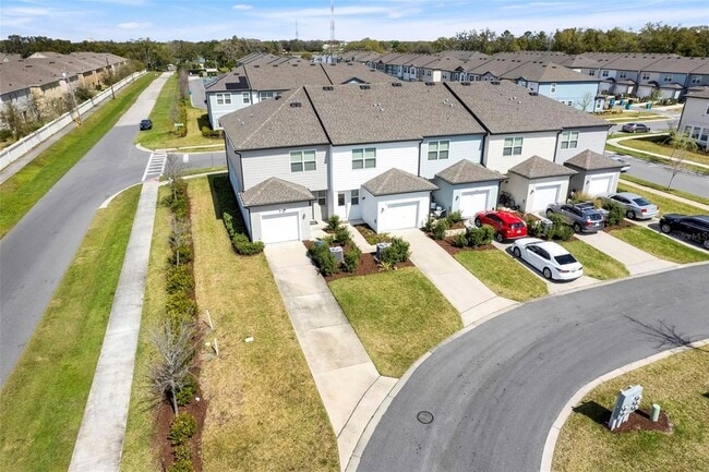 Building Photo - 3270 Water Sprite St