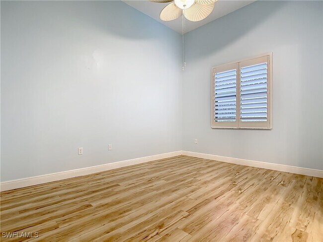 Building Photo - 5088 Rimini Ave
