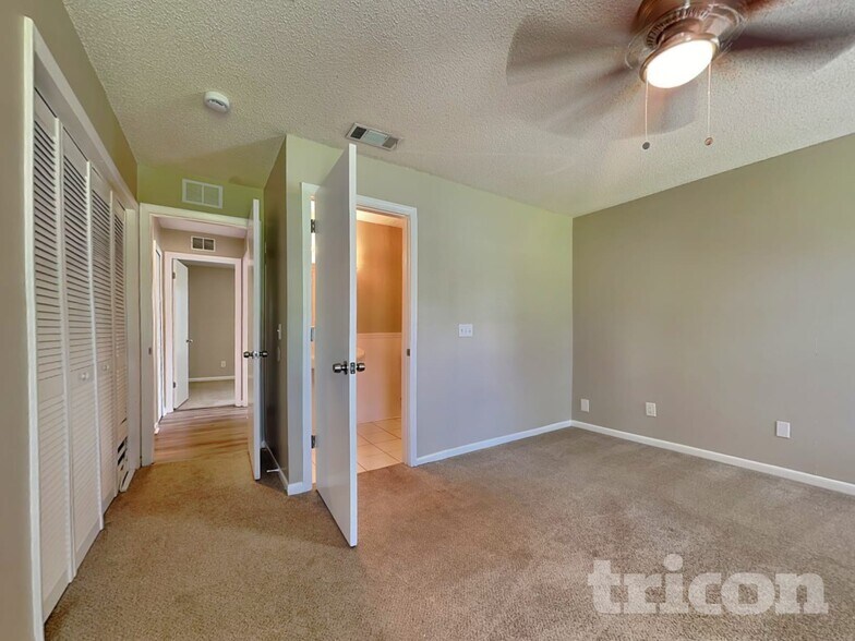 Building Photo - 3106 King Phillip Way