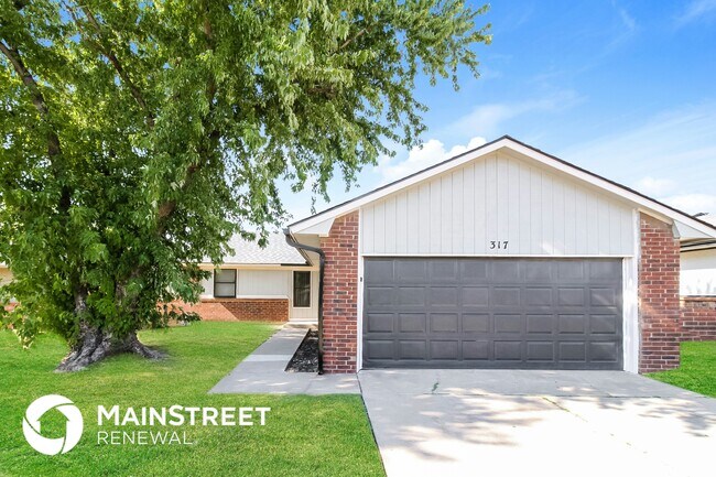 Building Photo - 317 NW 118th St