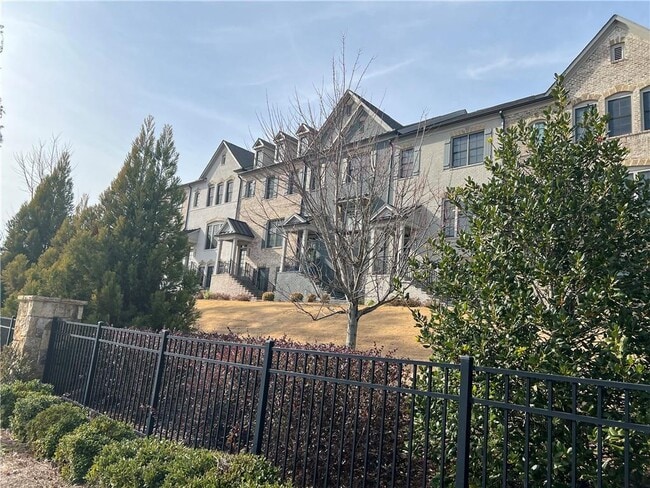 Building Photo - 1915 Skyfall Cir