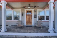 Building Photo - 4004 Arizona St