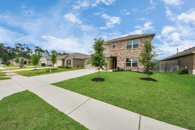 Building Photo - 20715 Southern Wds Blvd