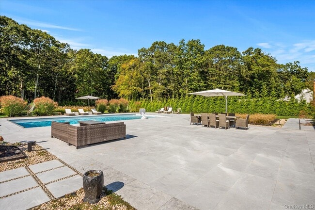 Building Photo - 805 Kayleighs Ct