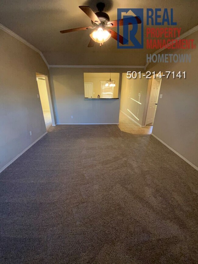 Building Photo - 14902 Parkway Meadows Dr