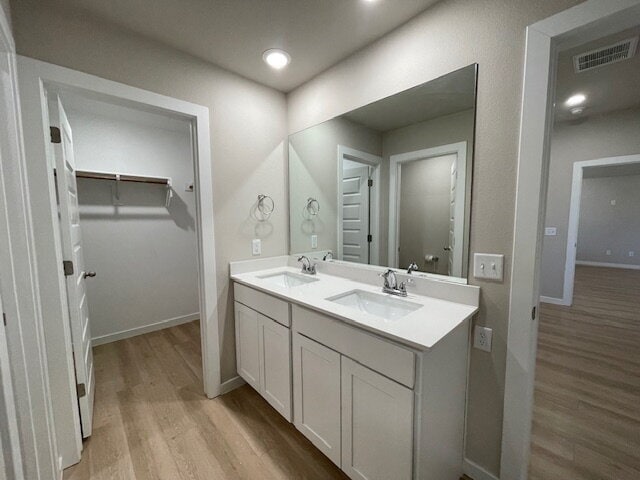 Building Photo - 2210 S 10th St