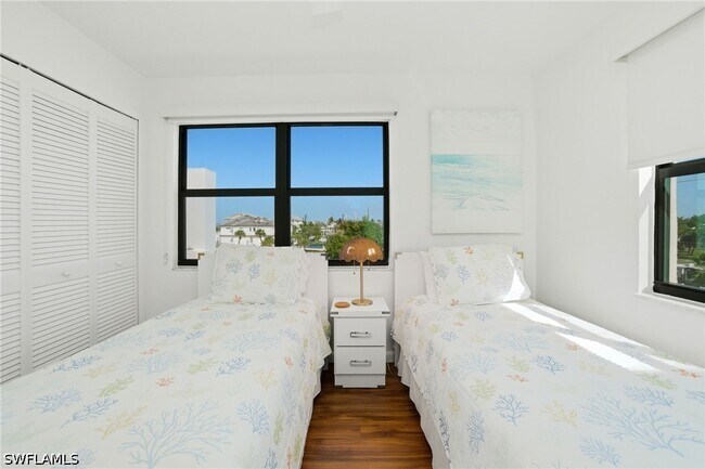 Building Photo - 4450 Estero Blvd
