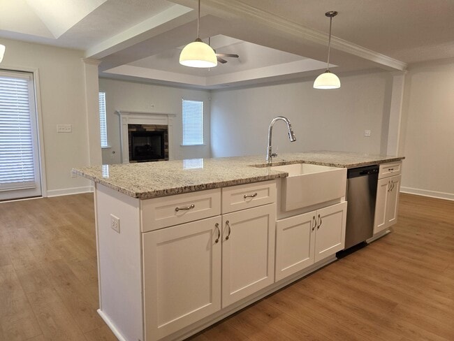 Building Photo - 606 Litcham Run