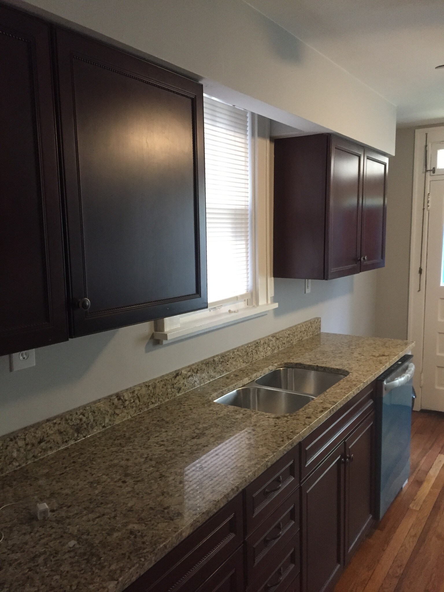 Kitchen - 1805 Middle St