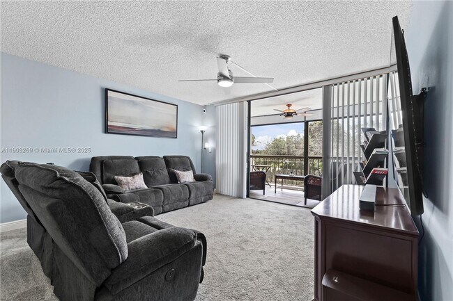 Building Photo - 6620 Boca Del Mar Dr