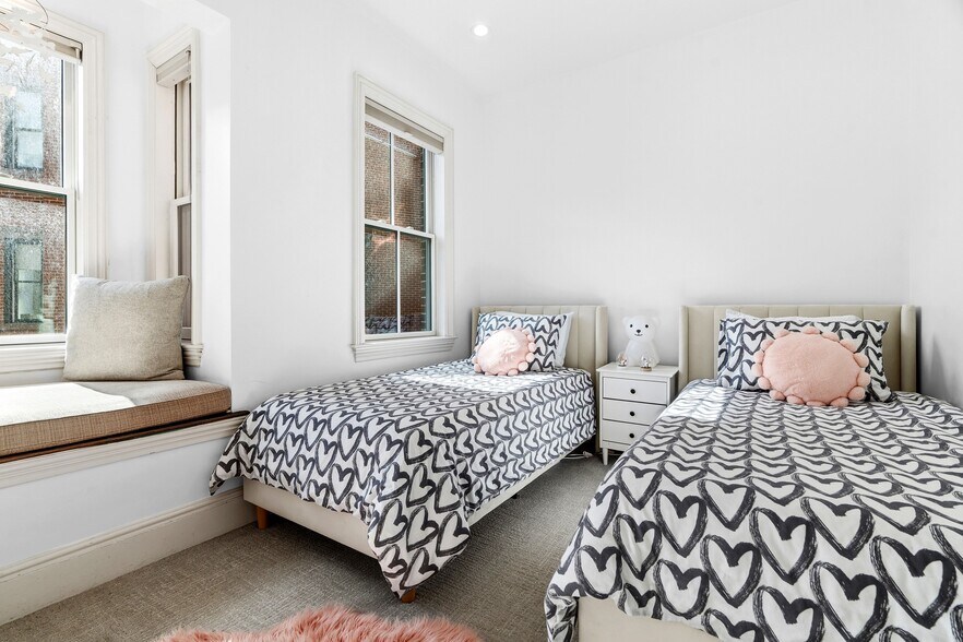 Building Photo - 348 Columbus Ave