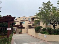 Building Photo - GATED COMMUNITY WITH POOL & HOT TUB NESTLE...