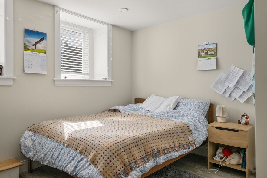 Building Photo - 153 Foster St