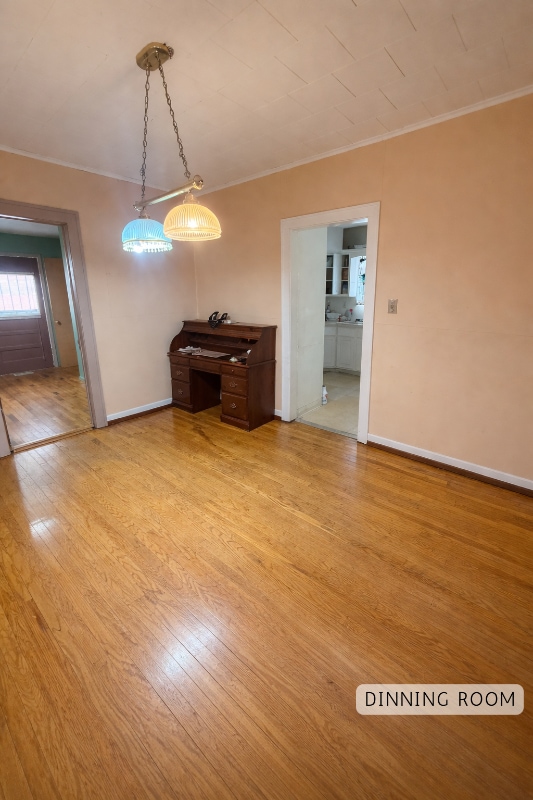 Building Photo - 2410 Flushing Rd