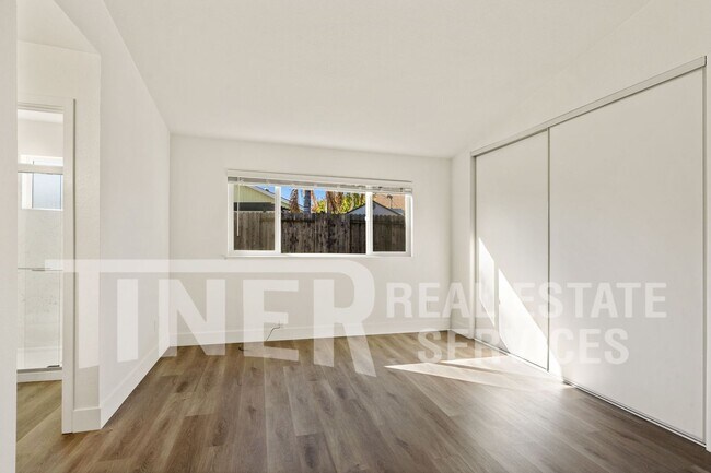 Building Photo - 6612 Posten Way