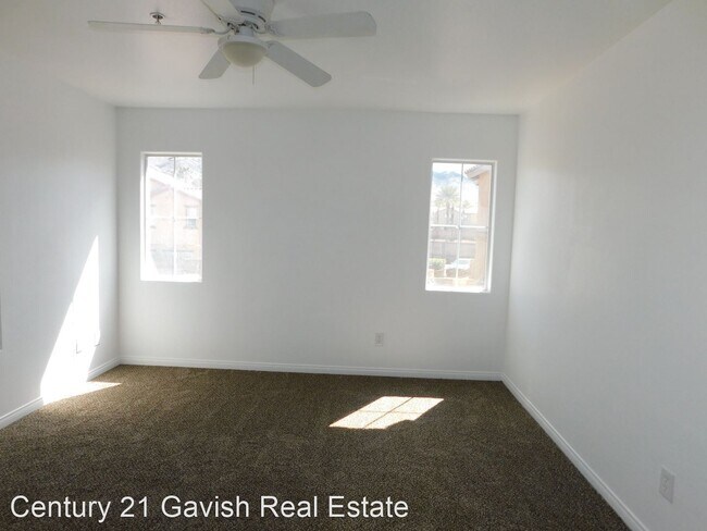 Building Photo - 3 br, 2.5 bath House - 1098 Paradise Resor...