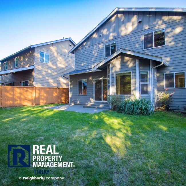 Building Photo - Stunning 5 Bedroom In Graham!