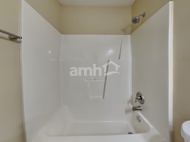 Building Photo - 815 Turmeric Ln