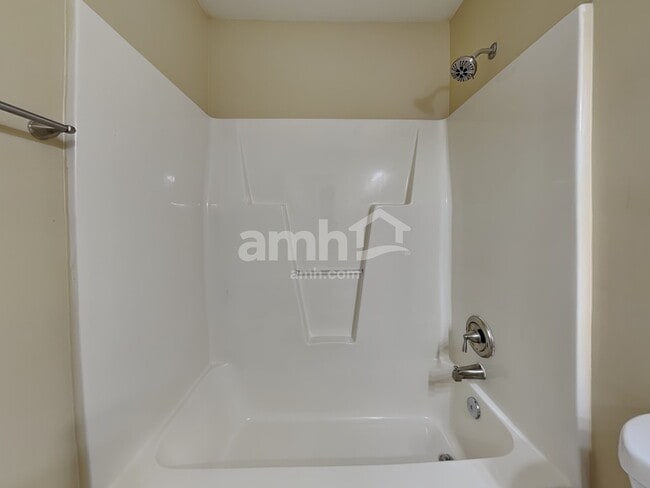 Building Photo - 815 Turmeric Ln