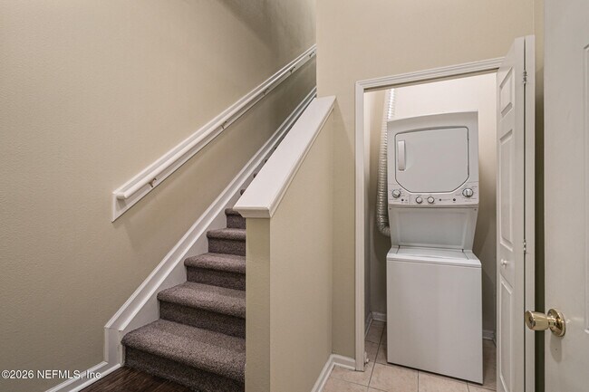 Building Photo - 9411 Osprey Branch Trail