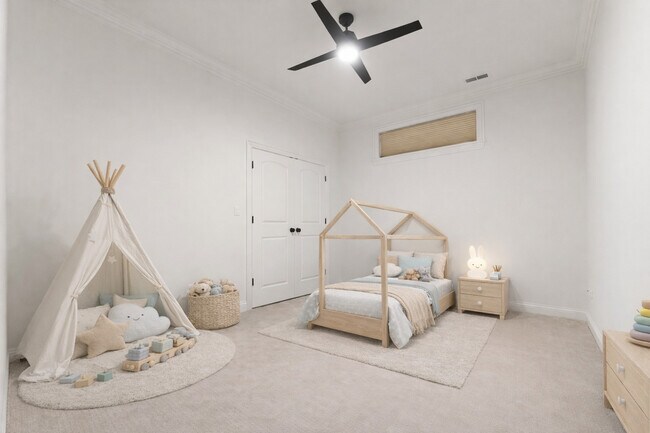 Building Photo - 3716 N Kenmore Ave