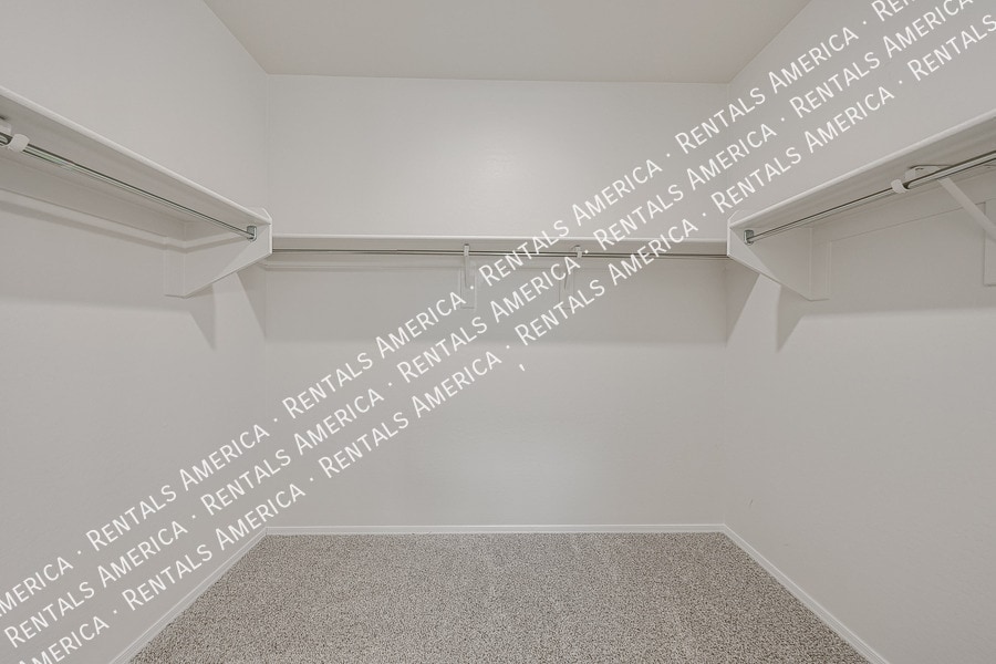 Building Photo - 10338 W Wier Ave