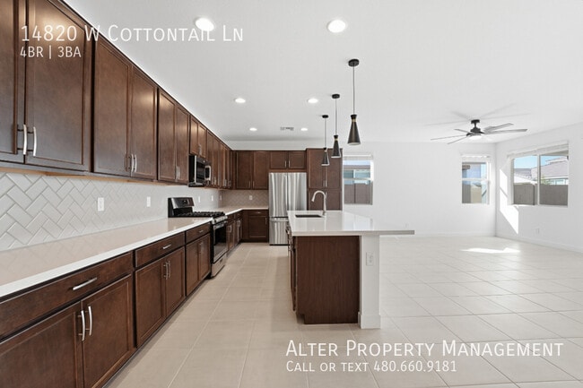 Building Photo - 14820 W Cottontail Ln